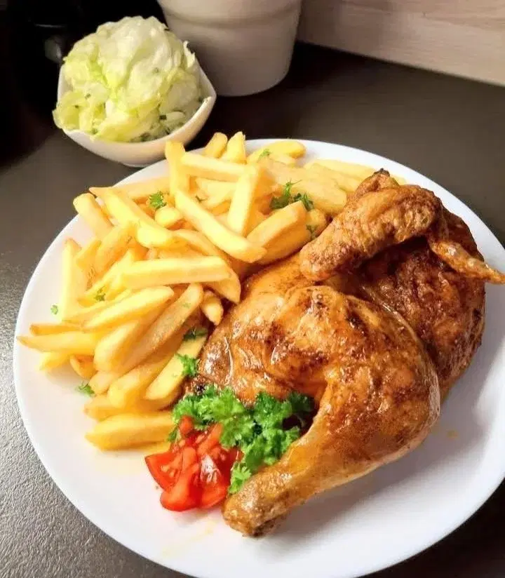 Demi-Poulet